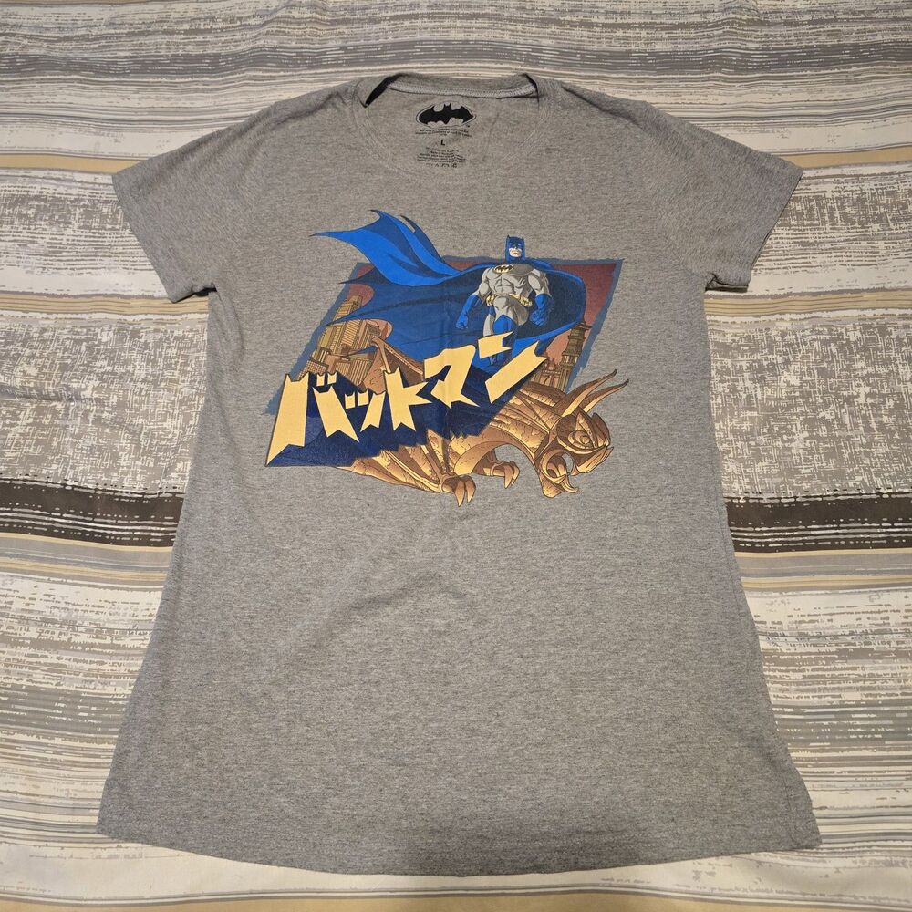Batman Japanese Knight Kanji Women’s Large Tee Shirt Gray DC Comics Bat Man